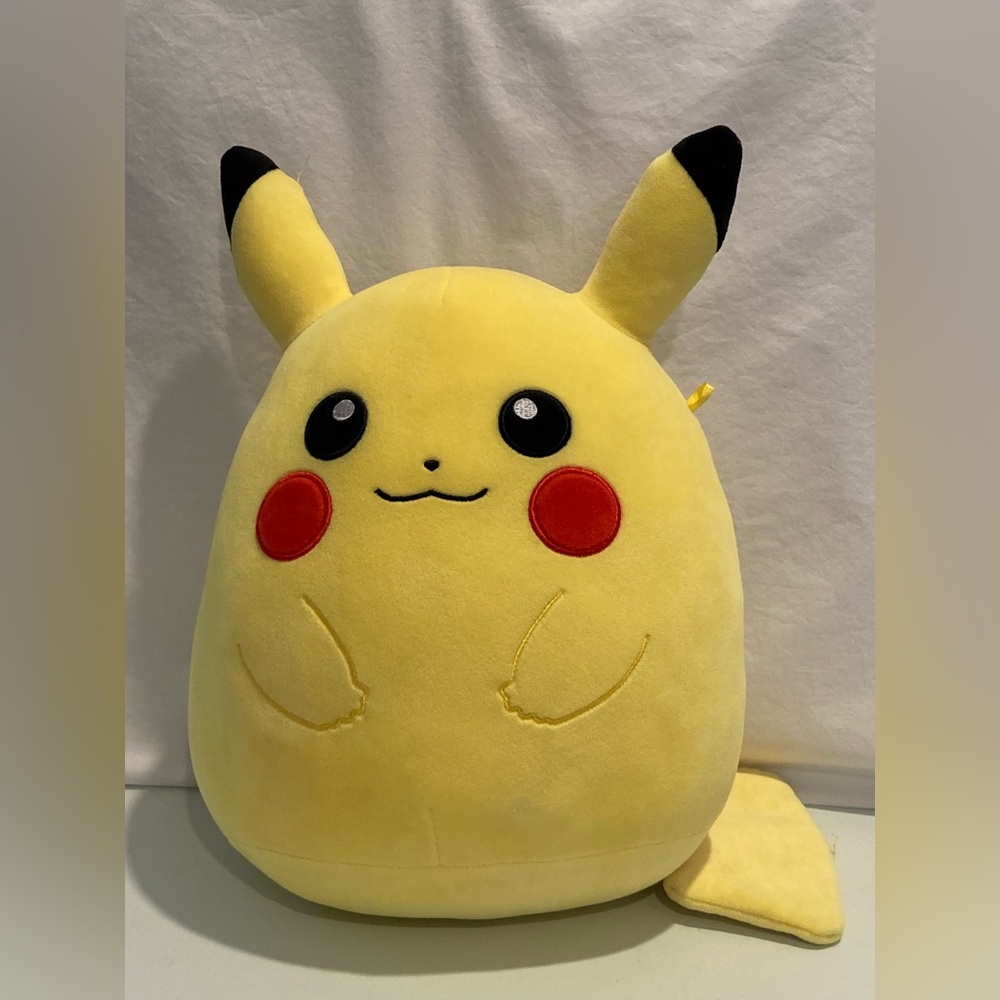 Squishmallows Pokemon Pikachu 12" Nintendo Plush Doll 2023 KELLYTOY Pre-owned.